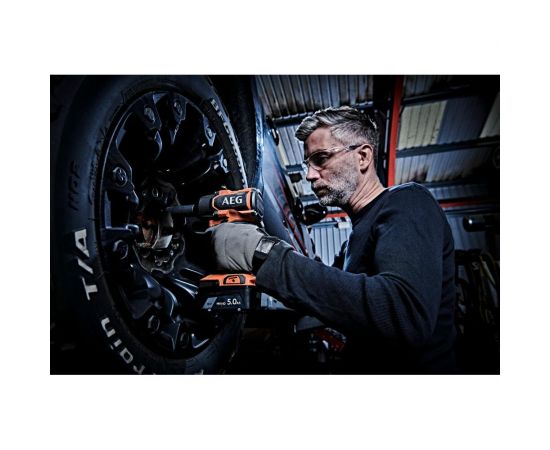 Ударный бесщеточный гайковерт AEG BSS18MTF12BL-402C 4935479664 – изображение 7