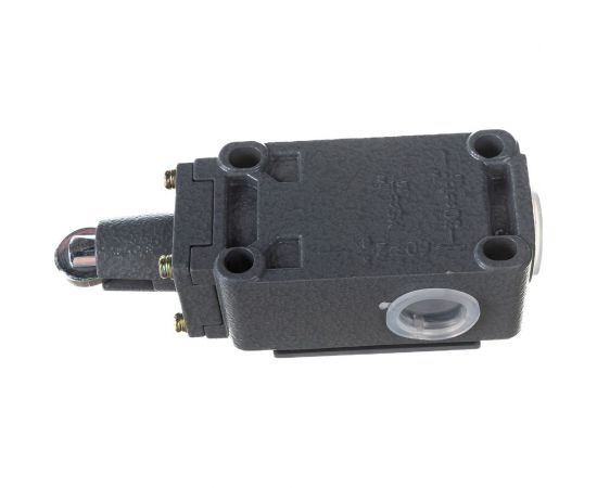 Путевой выключатель TDM ВП15K21Б-221-54У2.8, 10А, 660В, IP54 SQ0732-0010 – изображение 2