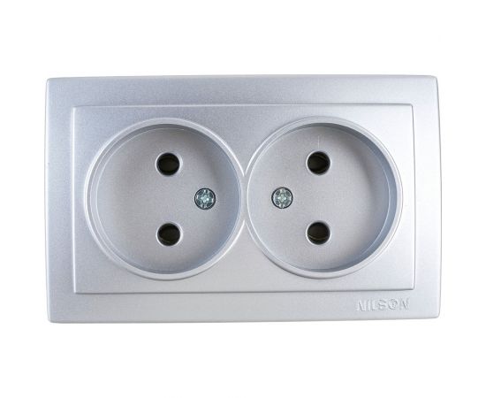 Розетка NILSON 2ОП серебро Themis metallic 26131024 