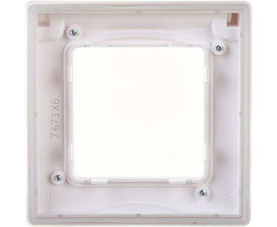 Рамка Legrand 1-м Etika IP44 белая Leg 672550 1066988 – изображение 2