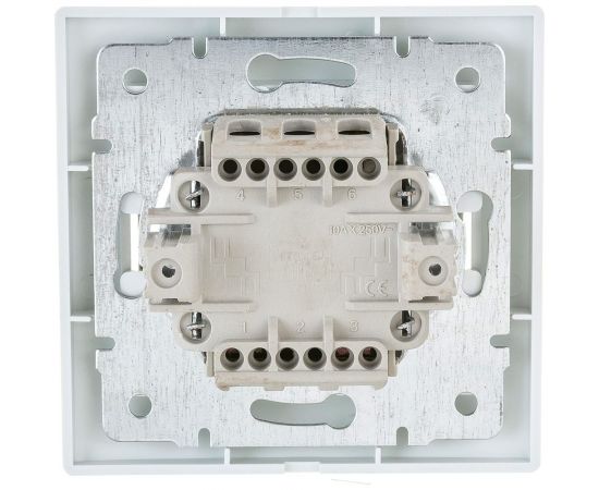 Двойной выключатель с подсветкой Intro 1Э10501 10А, 250В, СУ, б.л., Plano Б0038826 – изображение 3