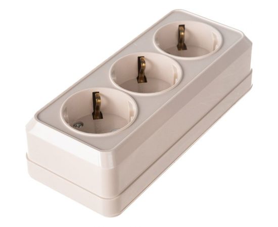 Розетка Intro Quadro с заземлением трехместная 3x2P+E, 16А-250В, IP20, открытая установка, слоновая кость, Б0053821 – изображение 3