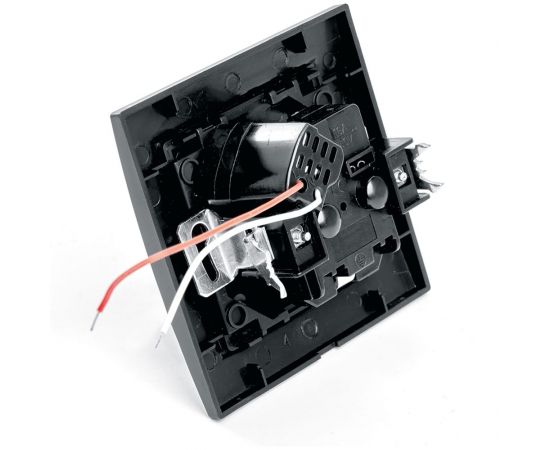 1-местная розетка STEKKER с заземлением и с USB, PST16-9011-03, с защитной шторкой, серия Эрна, черный 39480 – изображение 3