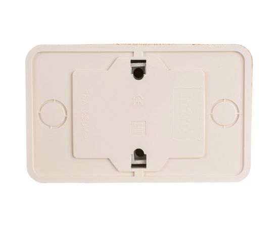 Розетка Intro Quadro 2-203-11 двойная без заземления 2x2P, 16А-250В, IP20, открытая установка, сосна, Б0053798 – изображение 3