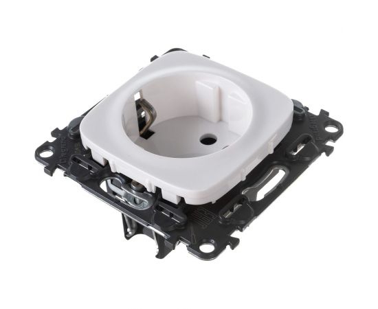 Силовая розетка Legrand Valena Allure 16А 250В 2К+З винтовые зажимы, белая Leg 753725 1181874 – изображение 4