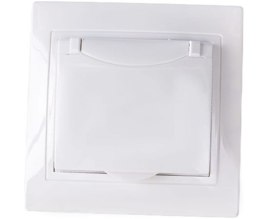 1местная розетка IEK РСбш10-3-КБ c заземляющим контактом, с защитной шторкой, с крышкой, 16А, Кварта, белый ERK12-K01-16-DM 