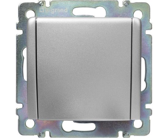 Одноместная розетка с крышкой и заземлением, алюминий Legrand Valena 770122 – изображение 2