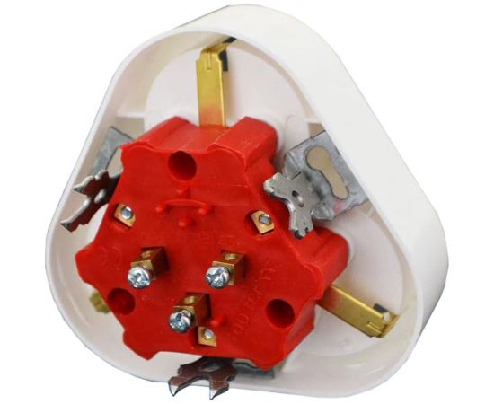 Розетка AY-KA СУ 3-ая 16А 250В белый 7713100 – изображение 3