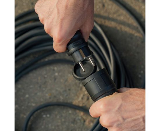 Силовой удлинитель REXANT КГ 3х1.5, 20 м, морозостойкий, с/з, 16 А, 3500 Вт, IP44 Россия 11-7072 – изображение 3