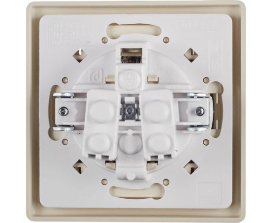 Розетка Aling-conel PRESTIGE 16A 250В с крышкой, бежевая 633.99 113226 – изображение 4