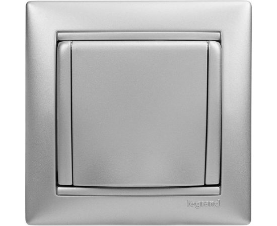 Одноместная розетка с крышкой и заземлением, алюминий Legrand Valena 770122 – изображение 4