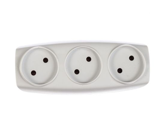Тройник без заземления, 3 гнезда, белый ЭРА SP-3-W C0045527 – изображение 2