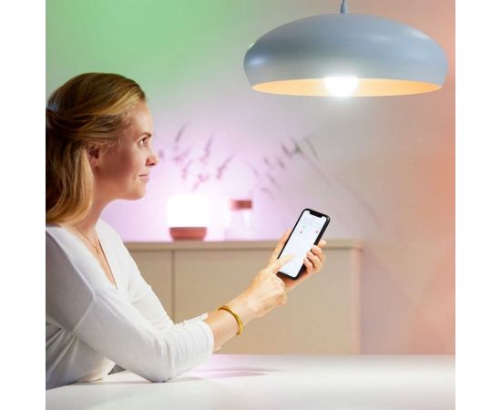 Лампа Wiz Wi-Fi BLE 40WC37E14922-65RGB1PF/6 929002448802 – изображение 2