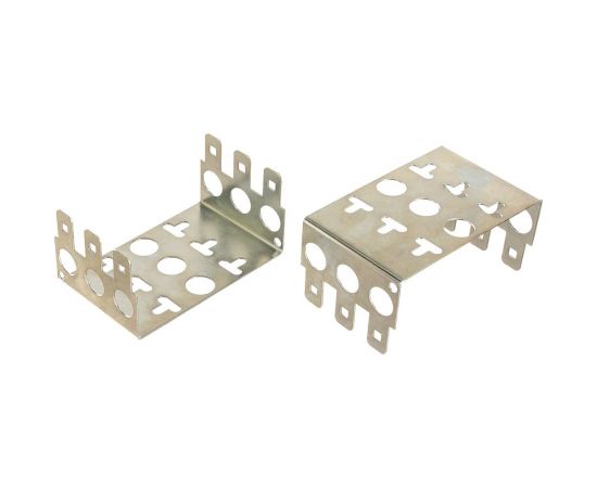 Настенный кронштейн NIKOMAX на 3 плинта, металлический, 2шт NMC-WCPL3-2 