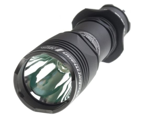 Фонарь Armytek Dobermann XP-L HI Теплый F02003BW – изображение 5