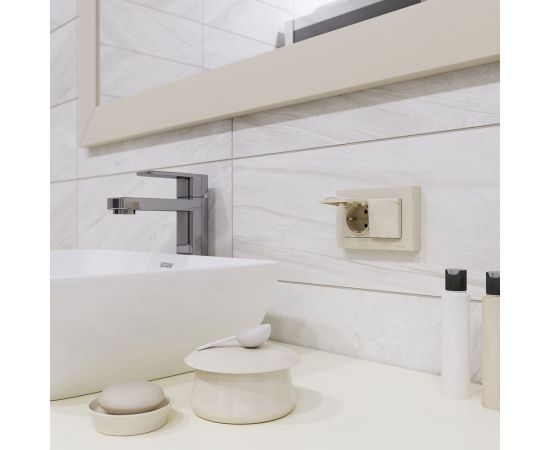 Двойная влагозащищенная розетка WERKEL W1172203 с заземлением с защитными крышками и шторками слоновая кость a057279 – изображение 2