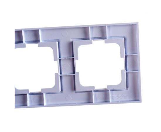 4-местная рамка MONO ELECTRIC DESPINA белый 102-190000-163 – изображение 3