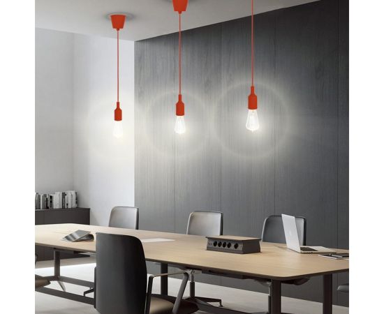 Патрон REXANT E27 силиконовый со шнуром 1 м красный 11-8888 – изображение 3