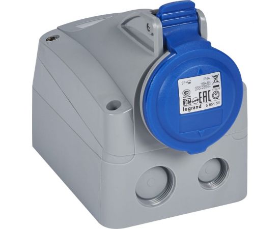 Накладная розетка Legrand P17 Tempra Pro - IP 44 - 200/250 В - 16 A - 2К+З 555154 