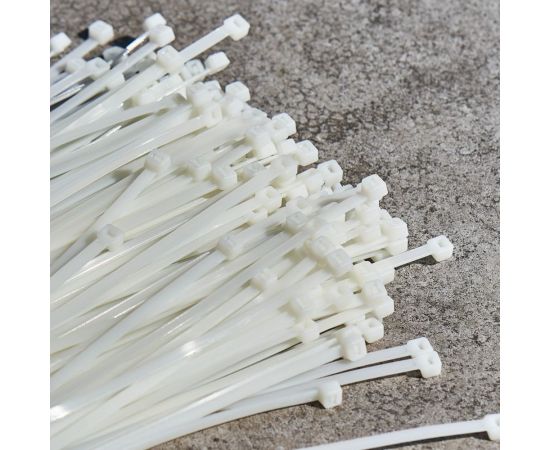 Нейлоновая стяжка REXANT 300x4,8 мм белая упак. 500 шт. 07-1302-05 – изображение 8