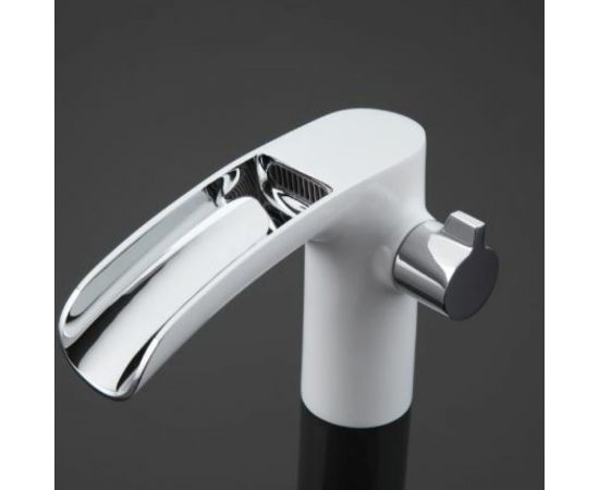 Смеситель для акриловой ванны Gappo 35к G1148-8 3 отверстия, белый+хром 540358 – изображение 4