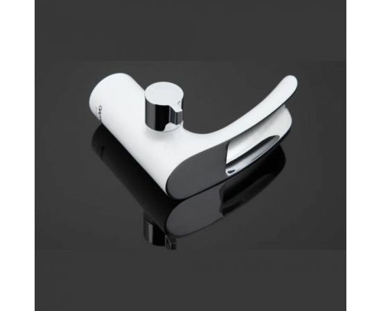 Смеситель для акриловой ванны Gappo 35к G1148-8 3 отверстия, белый+хром 540358 – изображение 7