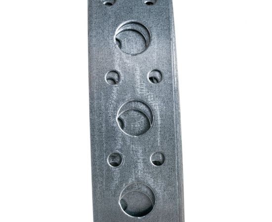 Монтажная лента ЭРА перфорированная, прямая, LP 20х0.7, 25 м Б0047419 – изображение 3