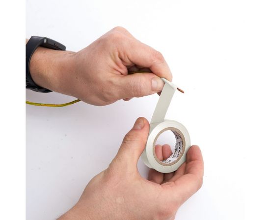 Изоляционная лента STEKKER intp01319-10 0,13x19 10 м, белая 39907 – изображение 6