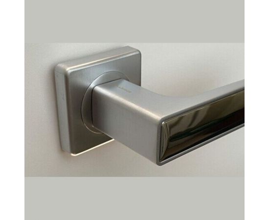 Фалевые ручки на квадратной накладке ARCHIE S040 14299 940000001336 – изображение 8