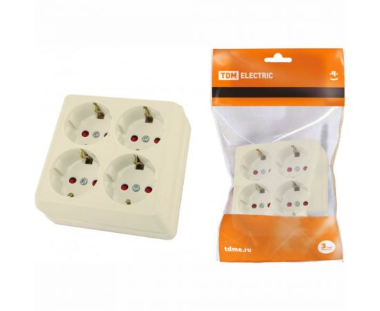 Четырехместная розетка TDM 2П+3 открытой установки IP20 16A с защитными шторками слоновая кость Ладога SQ1801-0223 