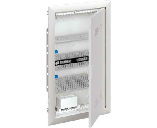 Мультимедийный шкаф с дверью ABB с вентиляционными отверстиями и DIN-рейкой UK630MV (3 ряда) 2CPX031391R9999 