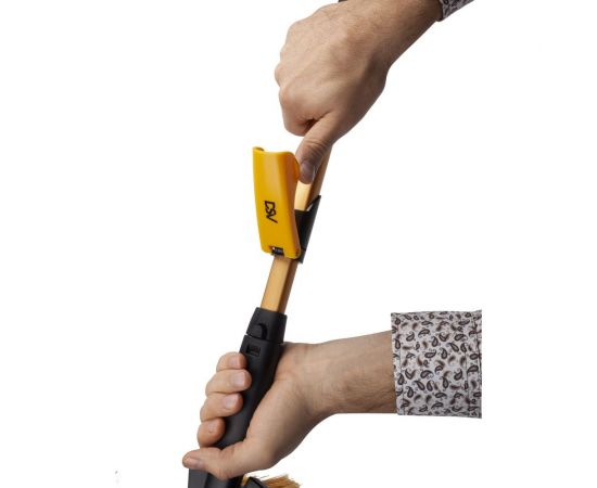 Телескопическая щетка со скребком для удаления снега и льда DSV с мягкой ручкой R21004 – изображение 5