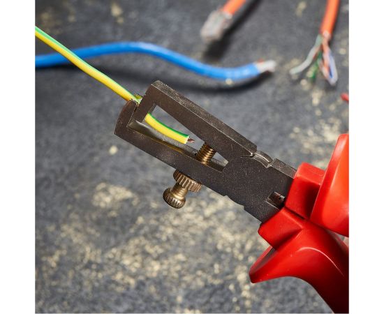 Плоскогубцы для зачистки проводов REXANT 160 мм 12-4646 – изображение 3