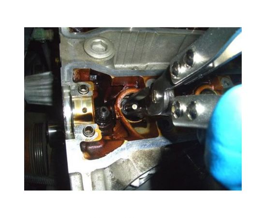 Съемник маслосъемных колпачков, экстрадлинные щипцы AIST 67239100 00-00005942 – изображение 3