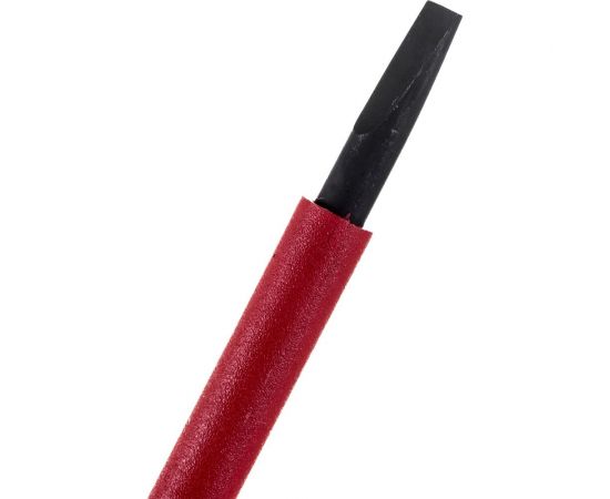 Изолированная шлицевая отвертка 3,5 х 0,6 мм CIMCO 11 7703 – изображение 6