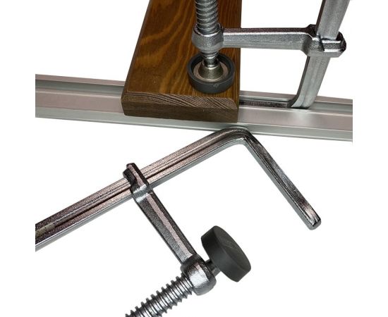 Кованая струбцина WOODWORK F-тип, 160x60 мм, c винтовой рукояткой, для установки в Т-паз HTC-1660 – изображение 4