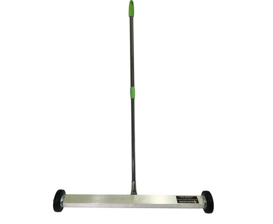 Магнитный сборщик на колесах 660 мм Проф-магнит Подборщик 660-С100 