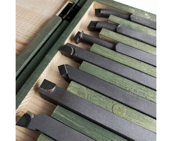 Набор токарных резцов по металлу 12 шт, 8x8 мм ООО ПЕТРО-ИНСТРУМЕНТ НРМ003x7397472 X7397472 – изображение 5