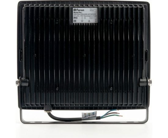 Светодиодный прожектор FERON LL-924 IP65 200W 4000K 48110 – изображение 4