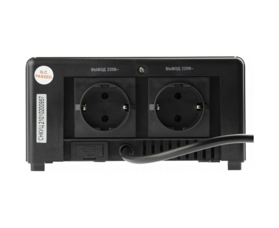 Компактный универсальный стабилизатор напряжения ЭРА CНК-1500-УЦ 140-260В/220В, 1500ВА Б0051111 – изображение 4