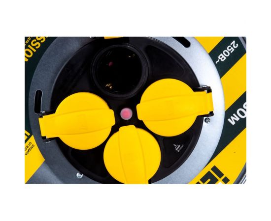 Катушка с термозащитой IEK ""Professional"" УК30 металлическая, 4 места, 2Р+PЕ/30м, КГ, 3х2,5мм2, IP44 WKP17-16-04-30-44 – изображение 4