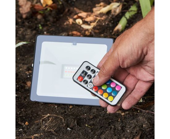 Светодиодный прожектор REXANT с пультом 20 Вт, свечение мультиколор RGB 605-011 – изображение 3