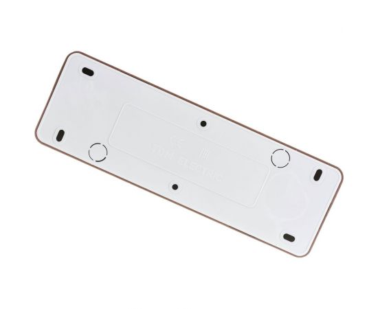 Горизонтальная 4-х местная розетка TDM 2П+3 открытой установки IP20 16A с з/ш бук Ладога SQ1801-0331 – изображение 3