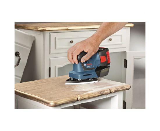 Аккумуляторная вибрационная шлифмашина Bosch GSS 18V-10 06019D0200 – изображение 2