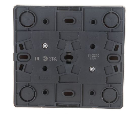 Розетка ЭРА 11-2210-02 4х2P, 16A-250В, IP20, ОУ, Эксперт, сл.кость Б0020707 – изображение 3