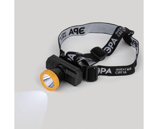 Налобный светодиодный фонарь ЭРА GA802 аккумуляторный мощный яркий 2 режима желто-черный Б0055349 – изображение 2