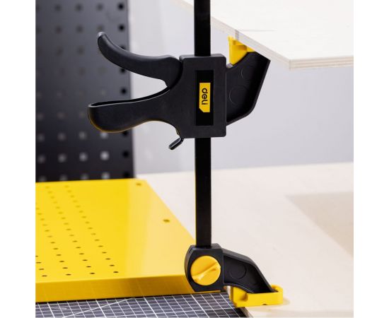 Быстрозажимная пистолетная струбцина DELI dl110112 300x70мм, стальная рама, пластиковые губки, макс.усилие до 750Н 112014 – изображение 3