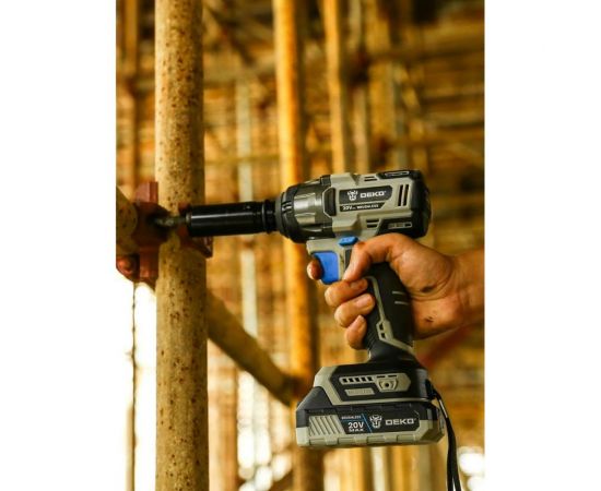 Аккумуляторный бесщеточный гайковерт DEKO DKIS20 3638 063-4033 – изображение 7