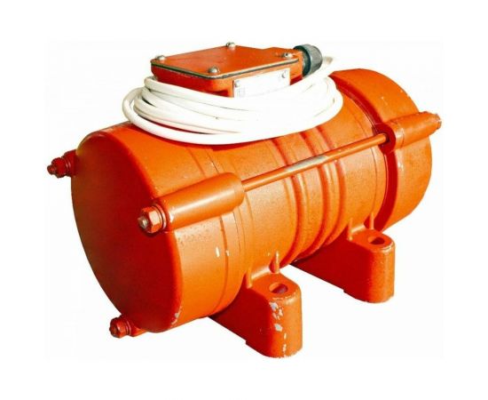 Площадочный вибратор Промышленник ЭВ-98Е с УЗО, 900 Вт, 220В ЭВ98Е900220 