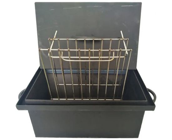 Коптильня с гидрозатвором Петромаш сталь 2 мм, двухъярусная с поддоном, 50x27x25 см, кованые ручки 60711 – изображение 3